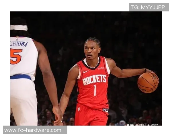 尼克斯与火箭2017年精彩对决回顾及赛季表现分析